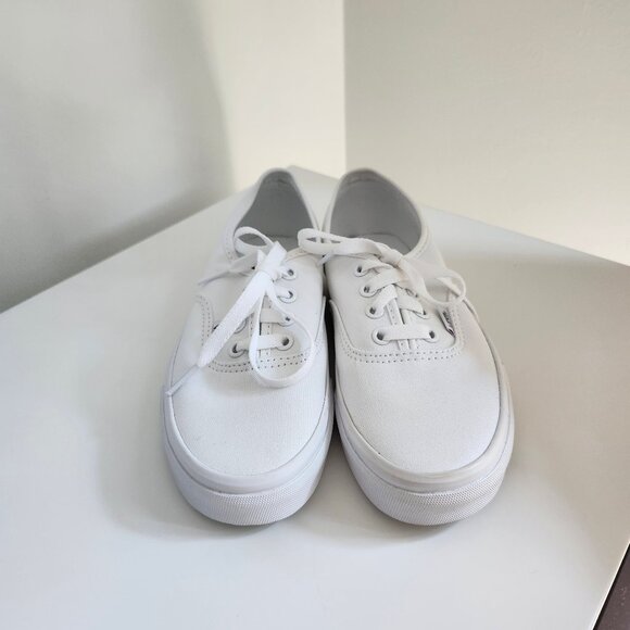 Vans Authentic | Size 6 | True White | Canvas - Picture 7 of 8